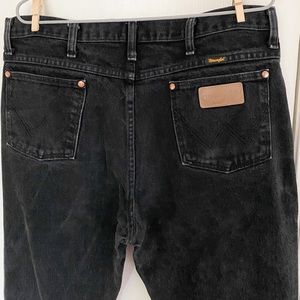 Wranglers 35 x 34